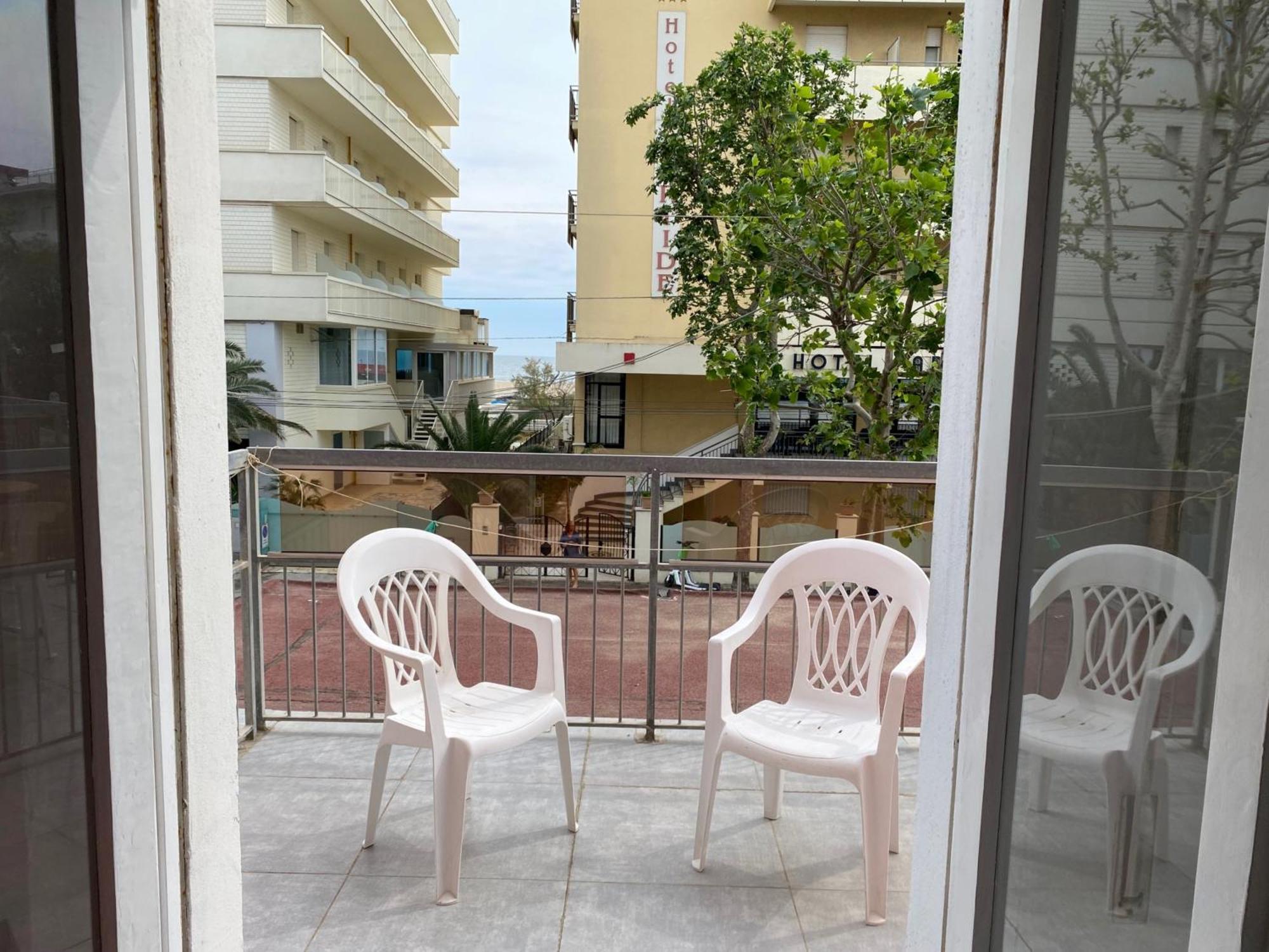 Hotel Piccari Nuova Gestione Rimini Exteriör bild