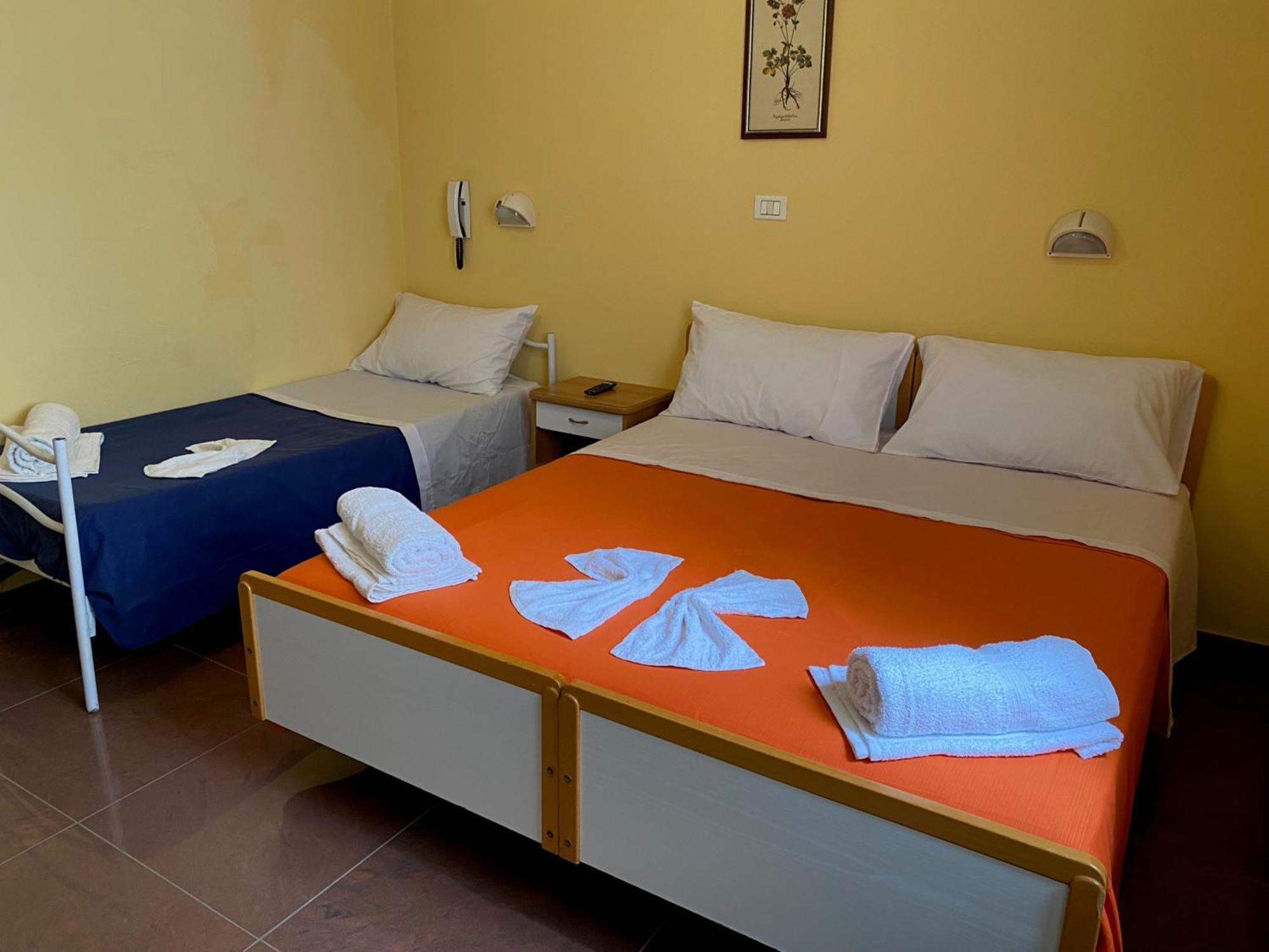 Hotel Piccari Nuova Gestione Rimini Exteriör bild