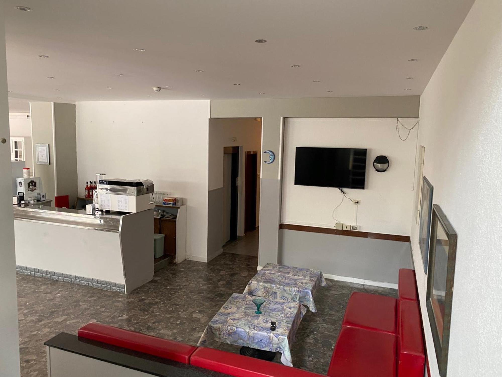 Hotel Piccari Nuova Gestione Rimini Exteriör bild