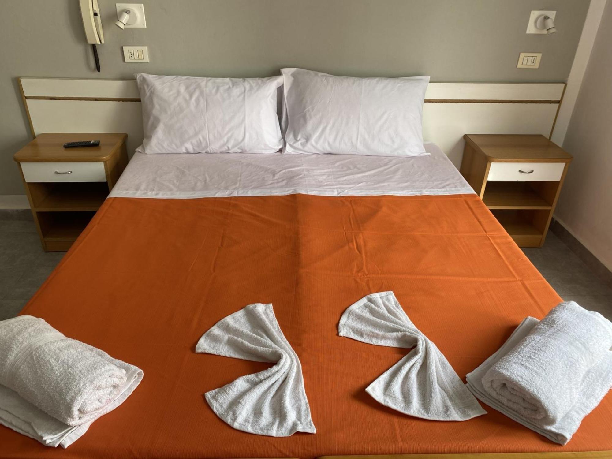 Hotel Piccari Nuova Gestione Rimini Exteriör bild