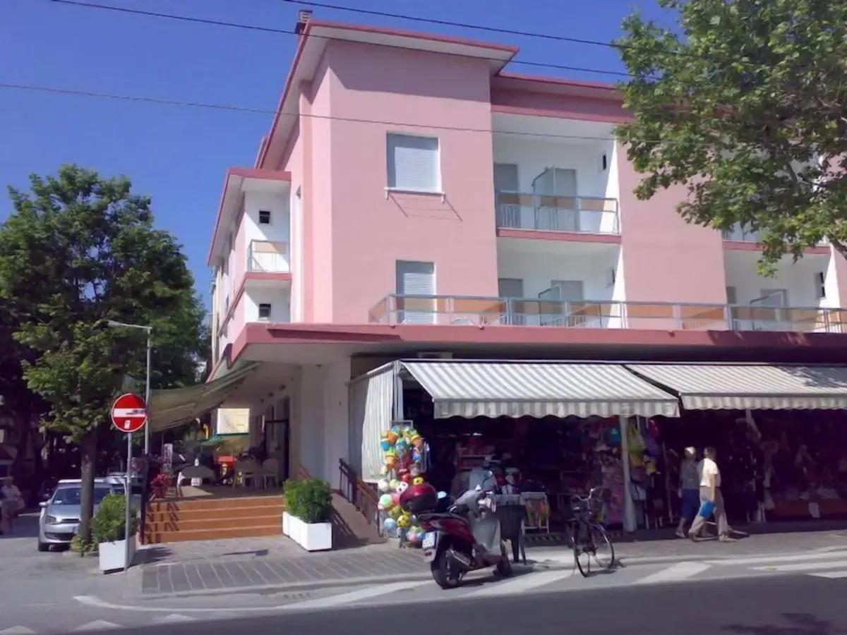 Hotel Piccari Nuova Gestione Rimini Exteriör bild