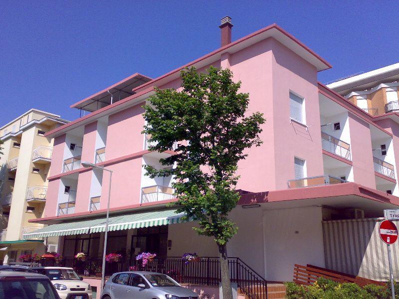 Hotel Piccari Nuova Gestione Rimini Exteriör bild